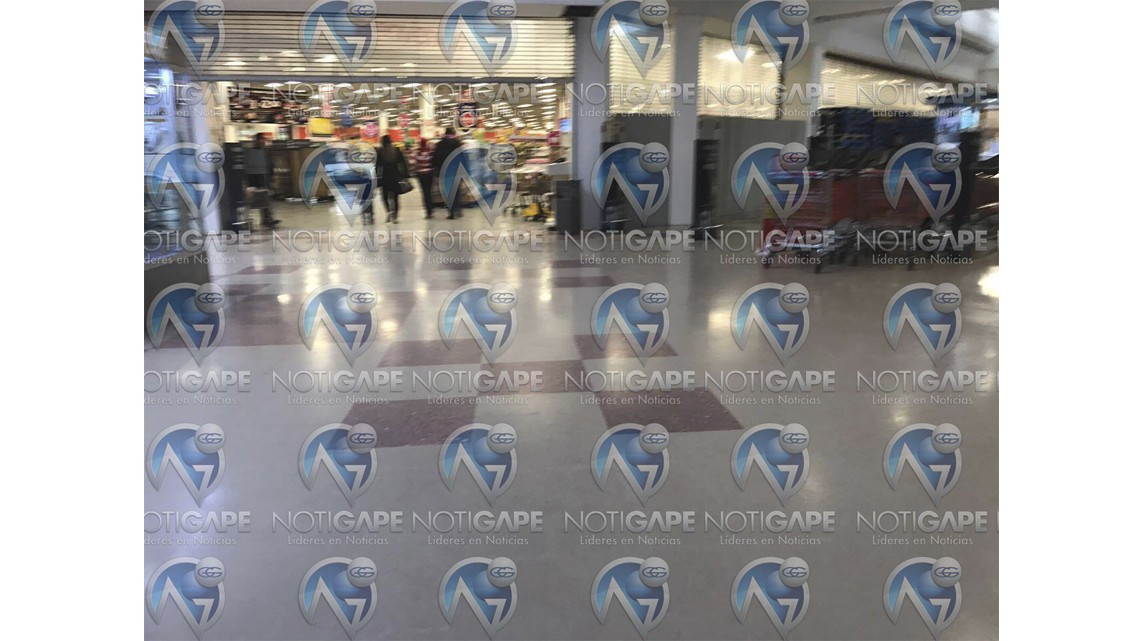 Vigilan tiendas departamentales ante posibles saqueos