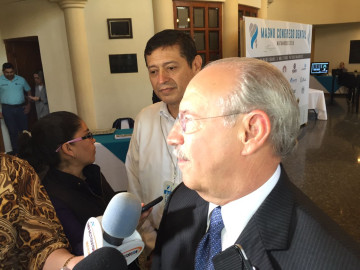 Anuncia 'Chuchín' su registro a la reelección 