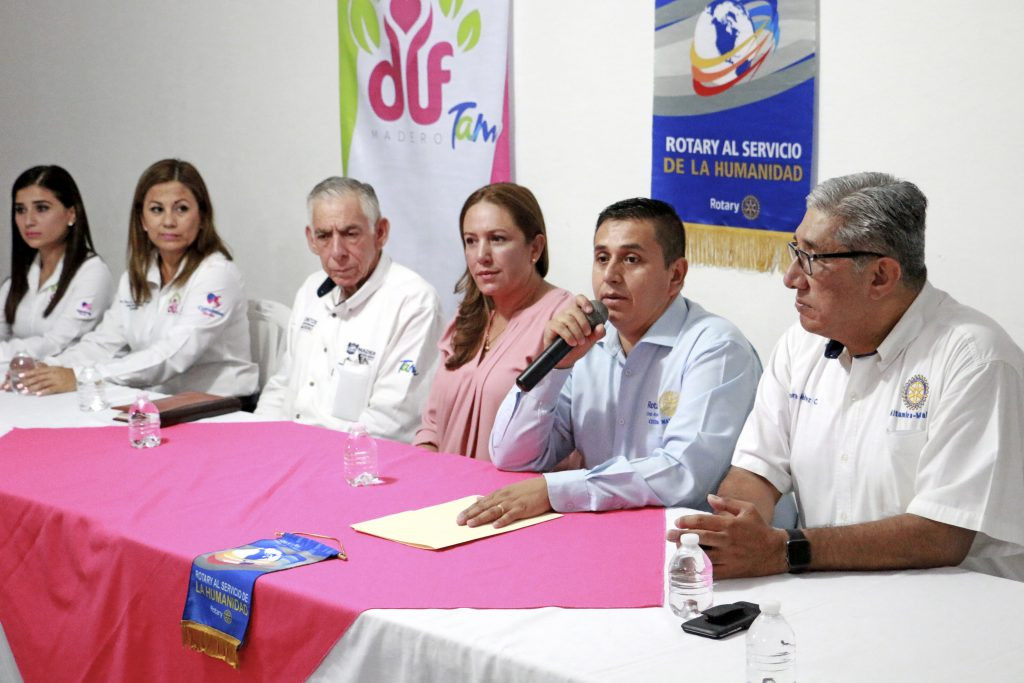 Recibe DIF Madero donativo de equipo hospitalario 