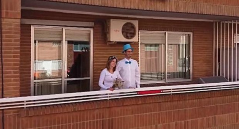 Así es como esta pareja se casó en pleno confinamiento