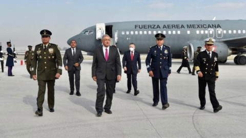 Inaugura AMLO las Instalaciones de la Base Aérea Militar No. 1 en Santa Lucia
