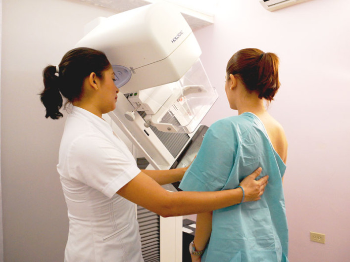Realizan estudios de mastografía en el municipio