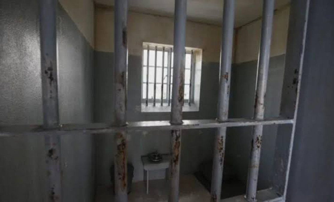 Mueren 13 presos y dos resultan heridos tras riña en una cárcel en Ecuador 