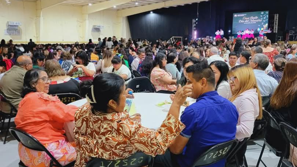 Alcalde de Matamoros reitera compromiso de apoyar a maestros y escuelas