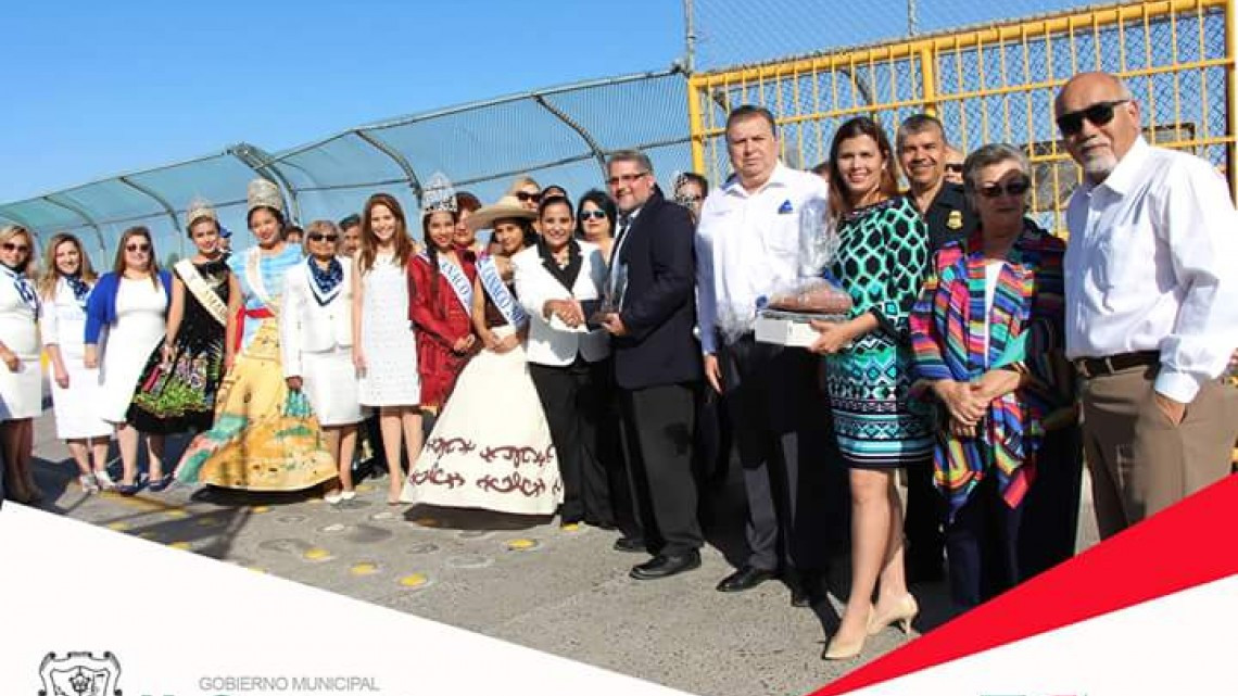 Festejan la "XXVIII edición del día del comercio y el turismo" en Camargo