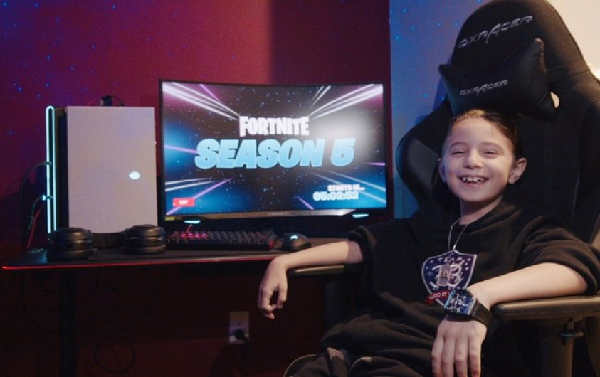 Equipo de Fortnite contrata a un niño de 8 años por 33 mil dólares