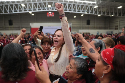 Carmen Lilia Canturosas se registra como Candidata a la Alcaldía de Nuevo Laredo; va por la reelección