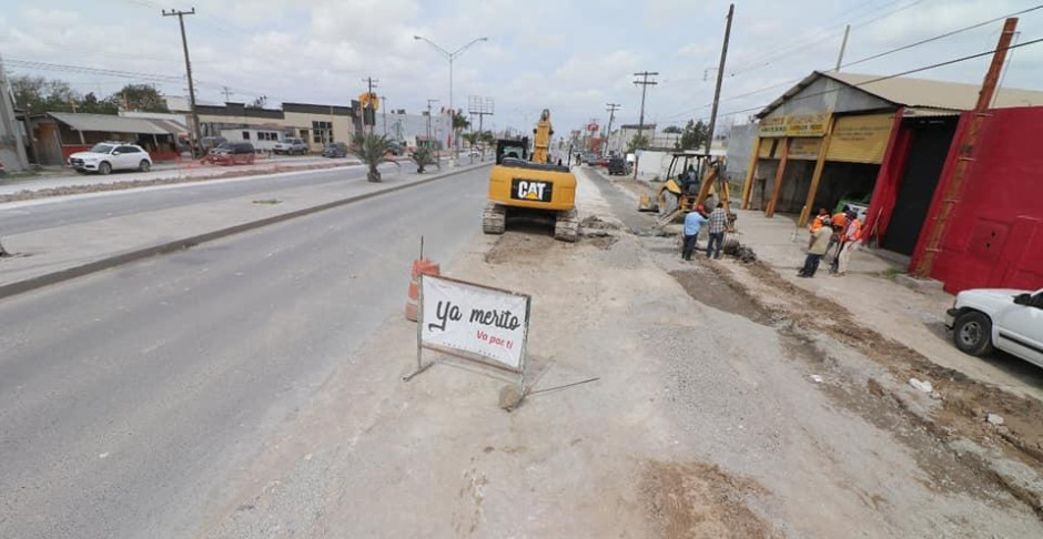 Niega secretario eliminación de camellones centrales 