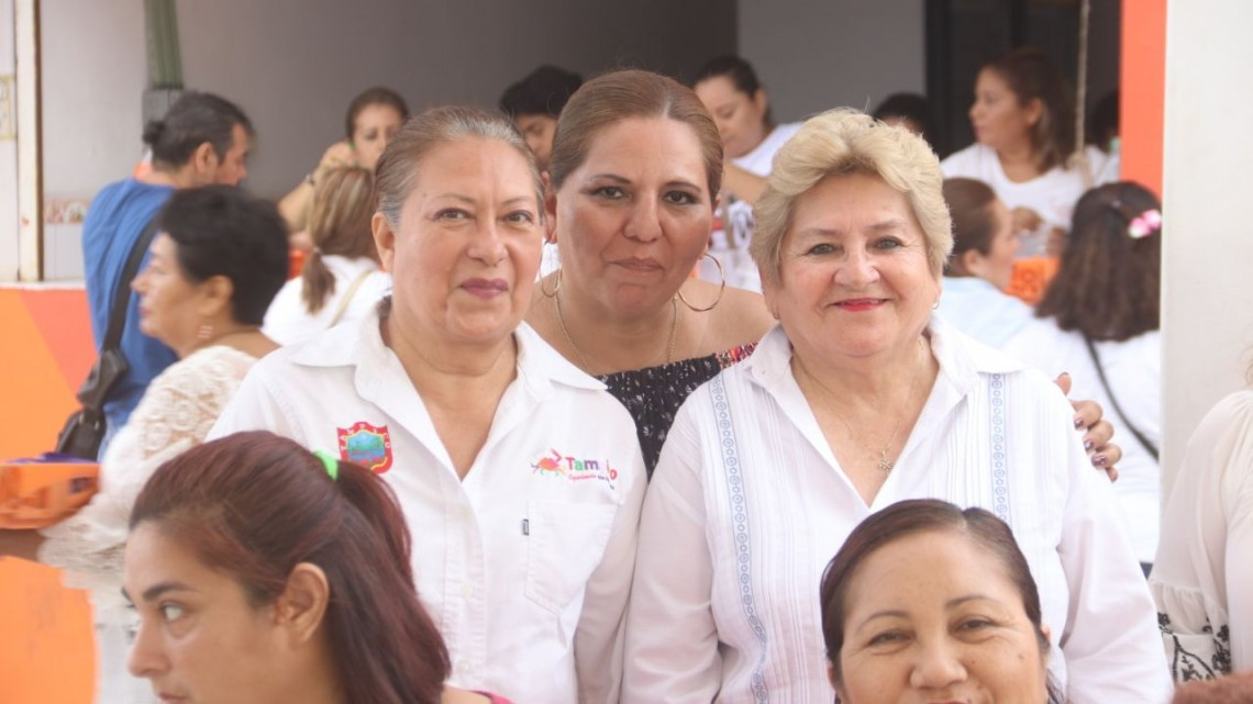 Festeja gobierno municipal y DIF Tampico a adultos mayores
