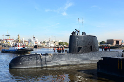 Detectan explosión en área de búsqueda del submarino