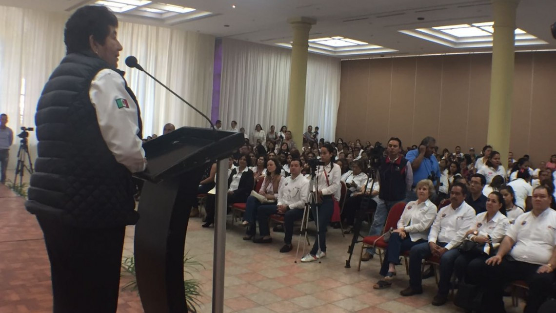 Entregan constancias a 590 mujeres que se autoemplearon