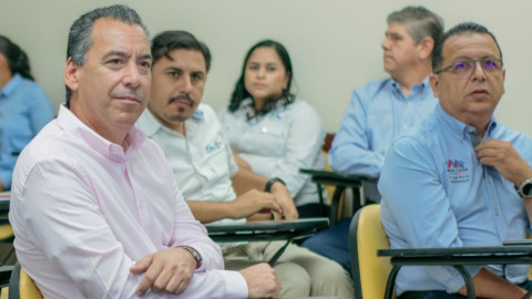 Participa Alcalde en Reunión con Secretaría de Salud de Tamaulipas