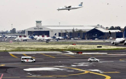 Aplazan revisión de EU a México para recuperar categoría 1 en aviación