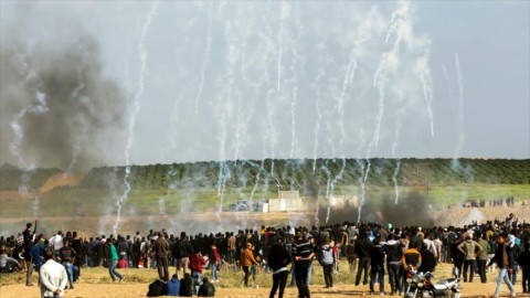 Bombardea Israel sur de Gaza con aviones y tanques