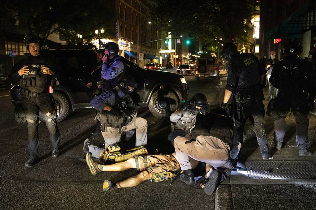 un muerto tras enfrentamiento entre partidarios de Trump y manifestantes en Portland