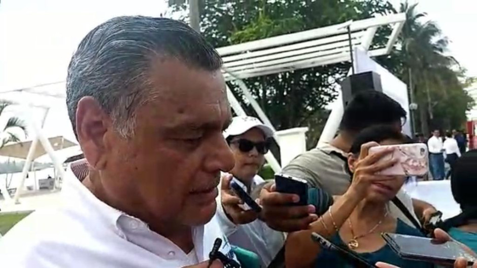 Visitantes a la Laguna del Carpintero no acatan advertencia sobre cocodrilos 