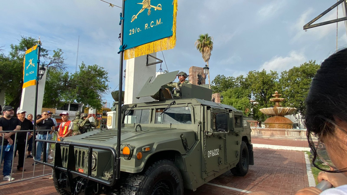 Desfilan por la Independencia