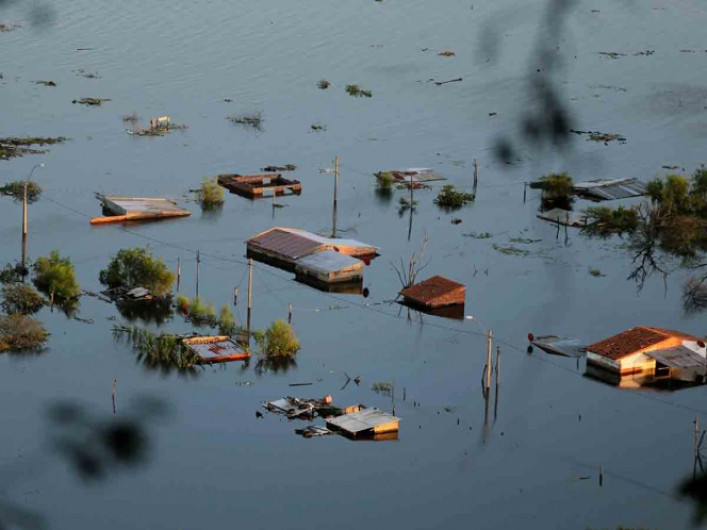 Dejan más de 80 mil damnificados las inundaciones históricas en Paraguay
