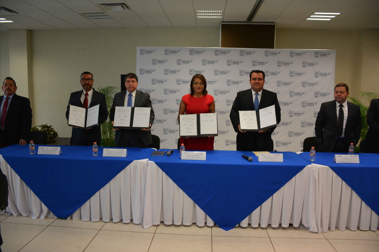 Firma PGR acuerdo con la Red Nacional de Información Criminal