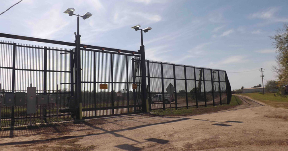 Expropiará Trump terrenos para construcción de muro