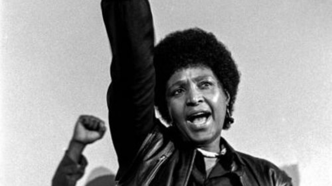 Muere Winnie Madikizela-Mandela a los 81 años