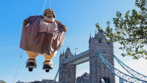 ¡Increíble! Warner Bros coloca figura gigante en Londres por aniversario de Harry Potter