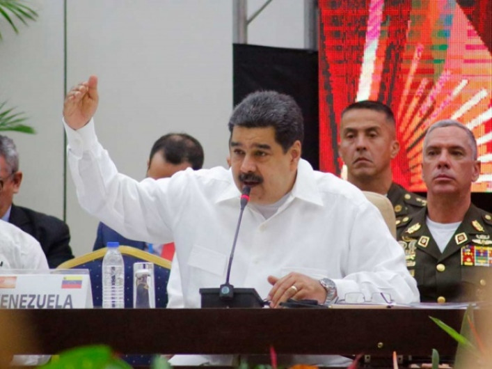 Venezuela acusa a EU de empeñarse en derrocar a Maduro