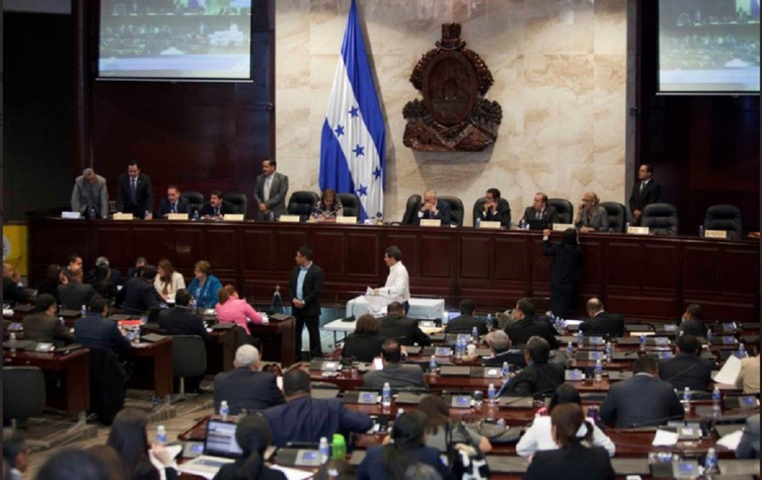 Parlamento de Honduras aprueba proyecto de ley que prohíbe el aborto