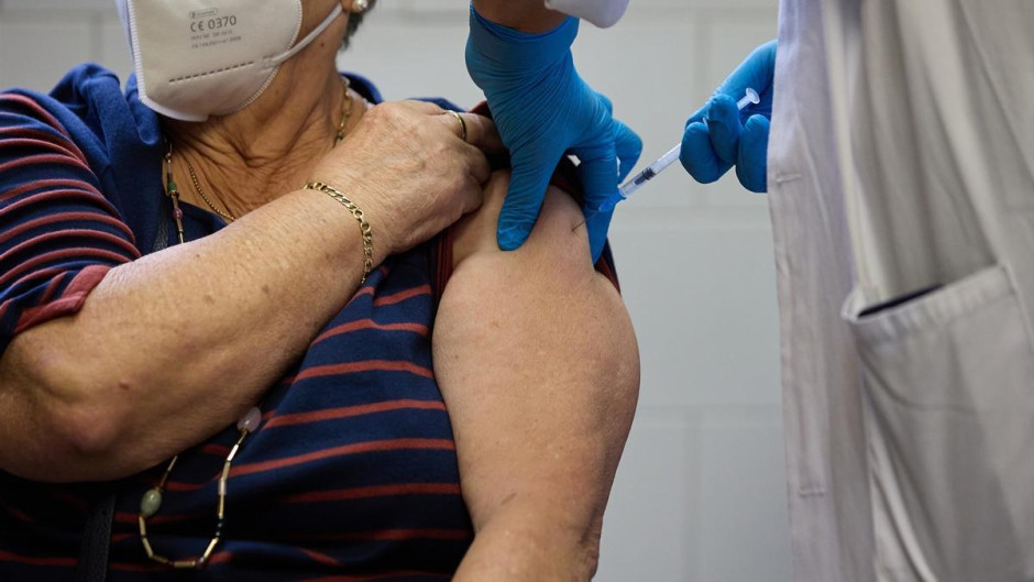 La OMS recomienda administrar solo una dosis de cualquier vacuna contra Covid-19