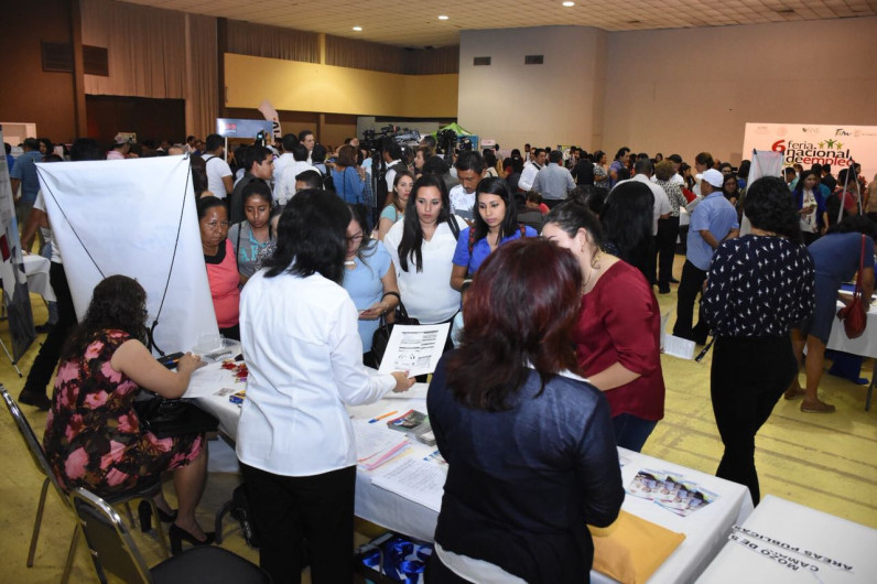 Sexta Feria del empleo oferta más de mil vacantes