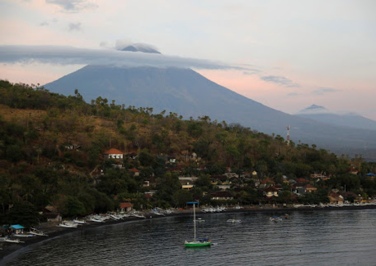 Alerta por posibles erupciones de Monaro y Monte Agung