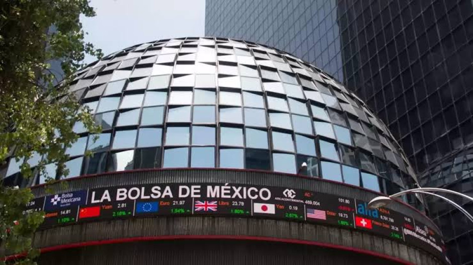 BMV opera con pérdidas ante temor de cancelación de la reactivación económica