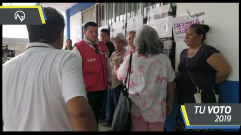 Retrasa el voto de los ciudadanos, falta de personal del INE