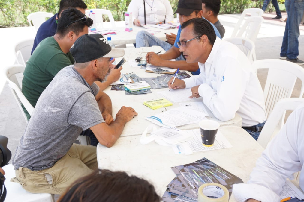 Amplían oportunidades de empleo para carretoneros