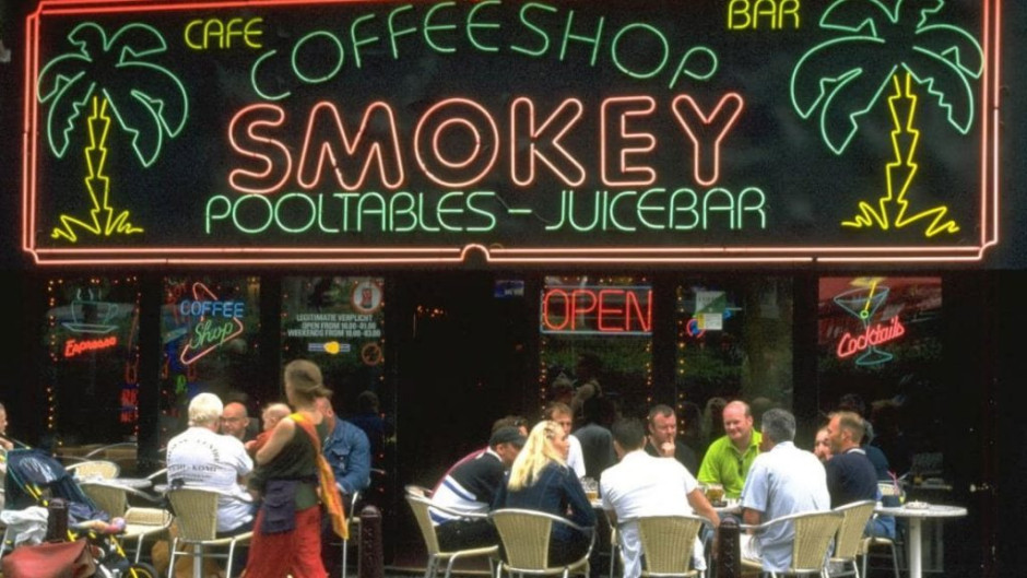 Ámsterdam busca prohibir la venta de marihuana a turistas y extranjeros
