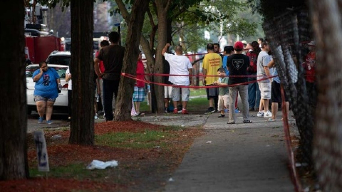 Incendio en Chicago deja 8 muertos