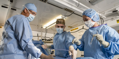 Doctores de Tennessee estafan al Pentágono por 65 mdd