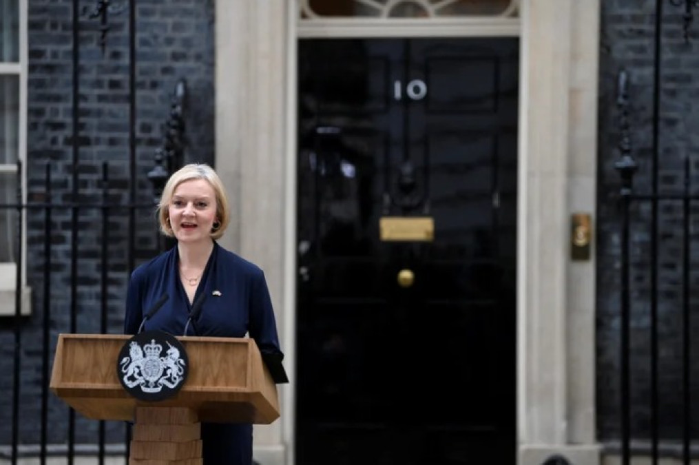 Renuncia Liz Truss como primera ministra del Reino Unido, tras 45 días en el puesto