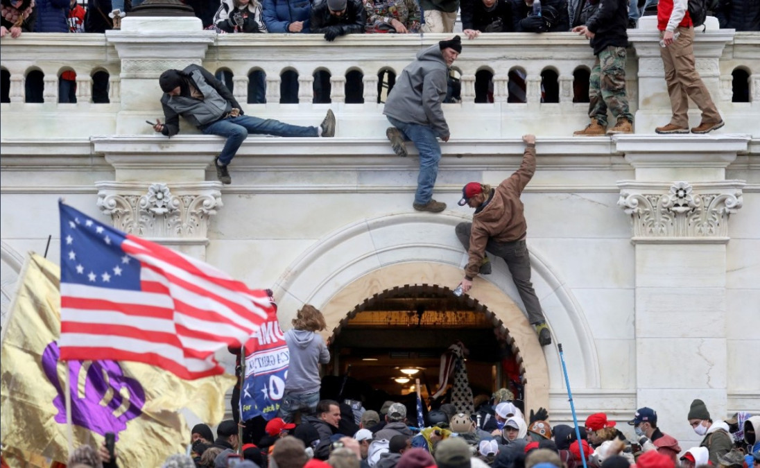 Comité recomienda acusar criminalmente a Trump por ataque al Capitolio