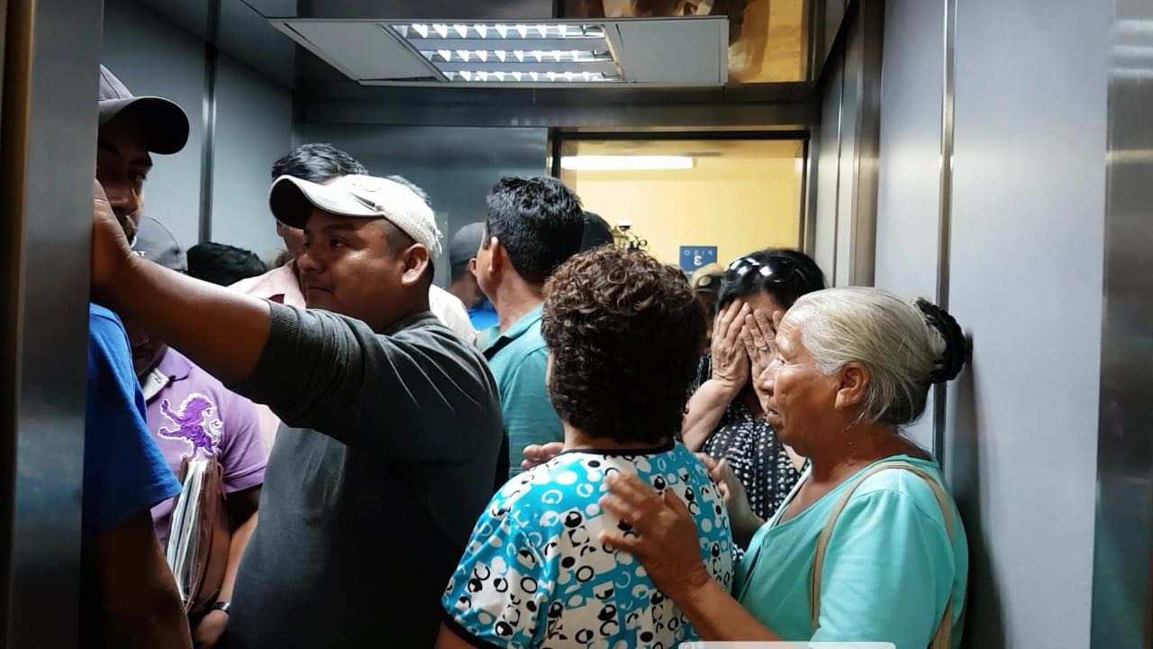 Pescadores son atendidos por el estado sin lograr prórroga