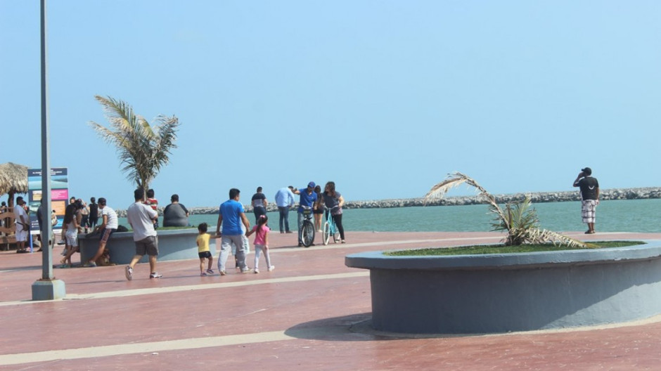 Playa Miramar contará con servicios básicos: Adrián Oseguera