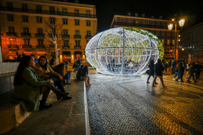 Después de Navidad, Portugal pondrá en cuarentena a sus habitantes