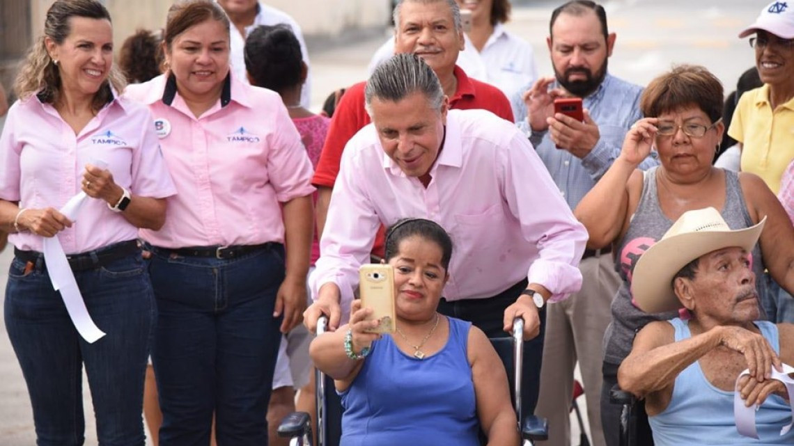 Continúa Chucho Nader cumpliendo con obras
