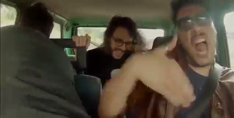 Italianos se mofan de los que juran odiar la canción de 'Despacito' 