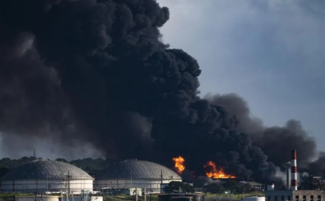 Llega a Cuba equipo de México y Venezuela  para combatir incendio