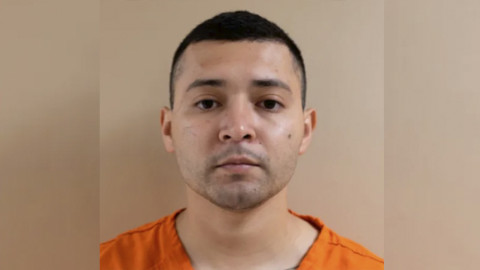 Acusan a joven en Texas por secuestro agravado y agresión sexual