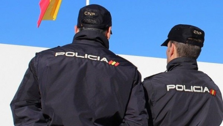 Detienen a tres menores por presunto caso de agresión sexual en España 