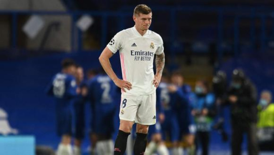 Aíslan a Toni Kroos por contacto con infectado de Covid-19