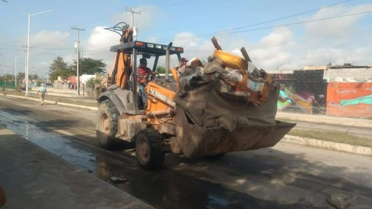 Realiza Municipio trabajo de descacharrización y reparaciones de alumbrado público