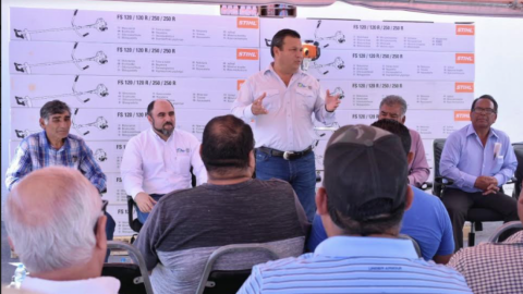 Gobierno del Estado entrega maquinaria y equipo a citricultores a través de PRODETER